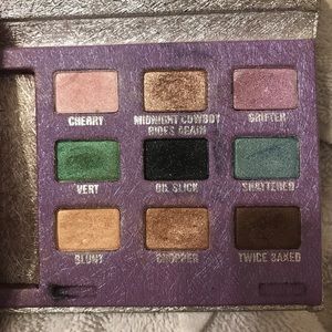 Urban Decay Eyeshadow Pallet